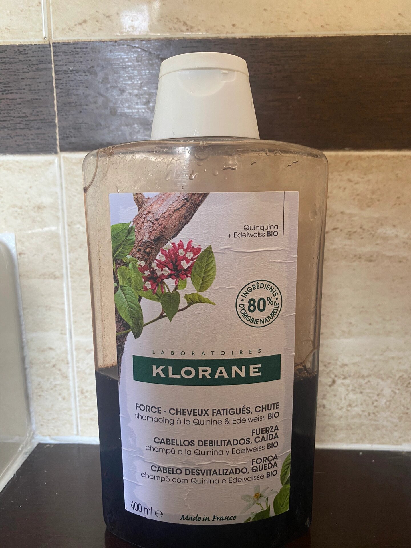 法国klorane康如金鸡纳防脱发洗发水 这款洗发水的香味有点像国内霸王