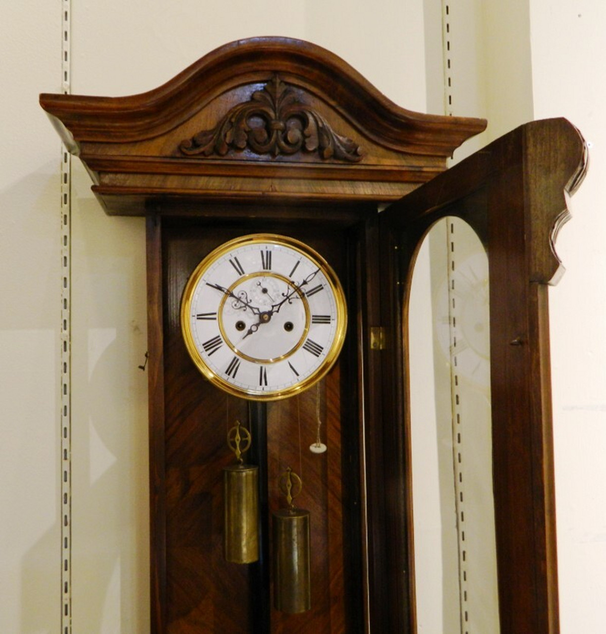 客人拿来的德国老挂钟gb挂钟不报时修理好了 客人拿来的一款一百多年