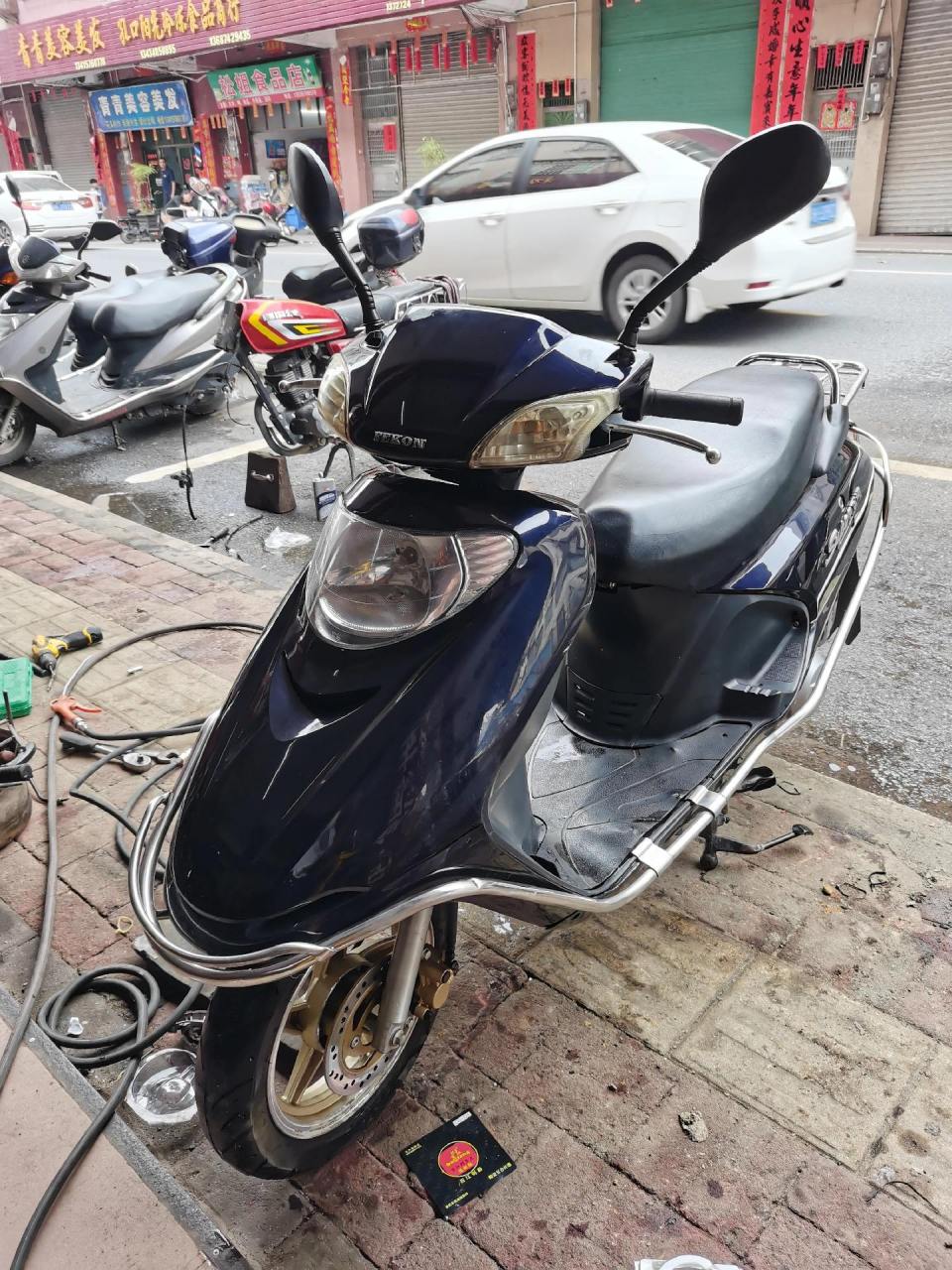 出部飞肯125小公主,9年车,一手万八公里,年审到今年12月,保险到明年4