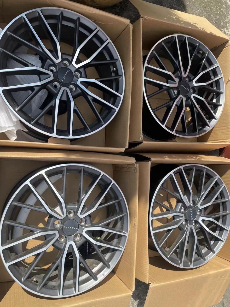 领克0377原厂19寸锻造轮毂   吉利星瑞  领克全系可以用