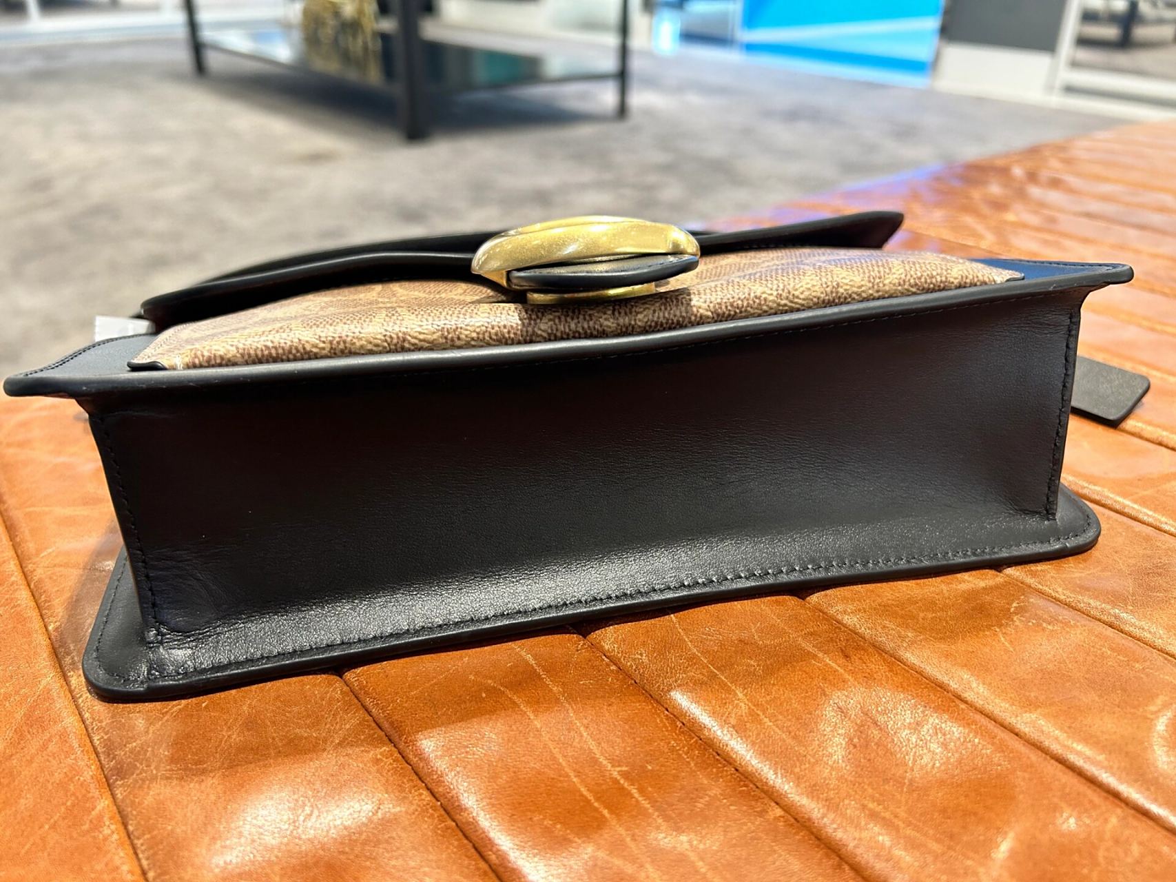 蔻驰coach tabby26 黑色拼老花酒神包 [害羞][害羞][害羞]tabby26系列