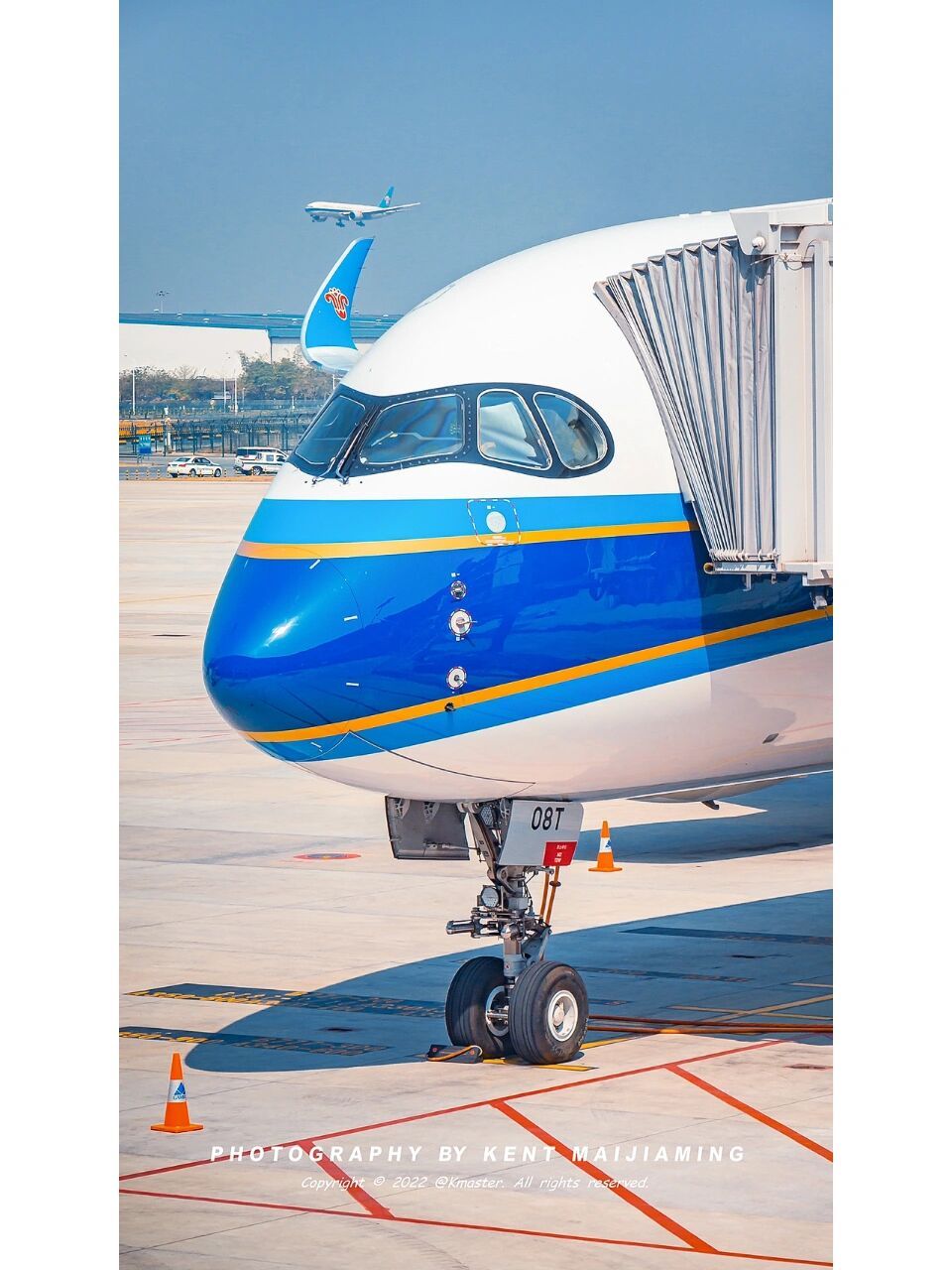 机场拍摄的飞机每张都是壁纸97 能跟南航大胖380一起同框拍摄的时间