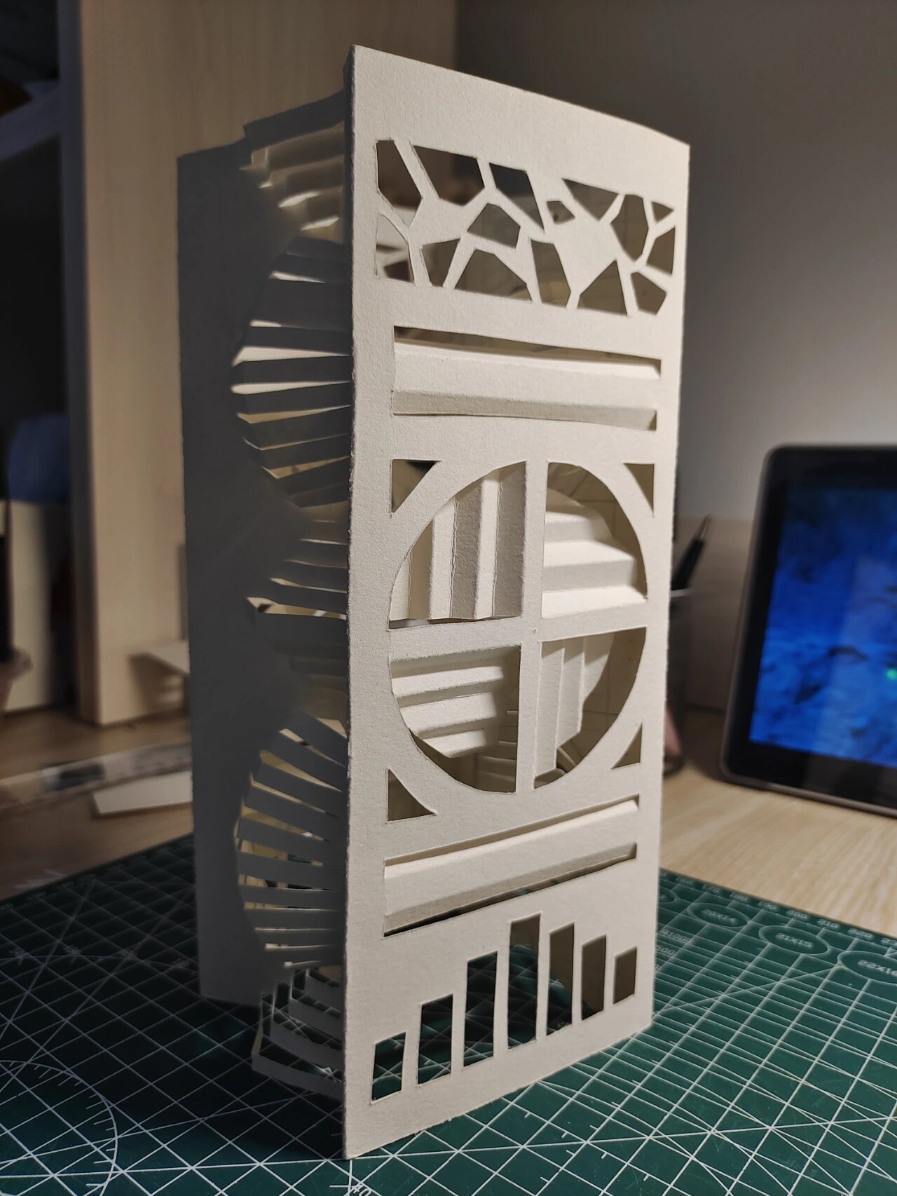 立体构成,立柱作业 包含线稿,欢迎借鉴,这是多方借鉴然后自己融合出来