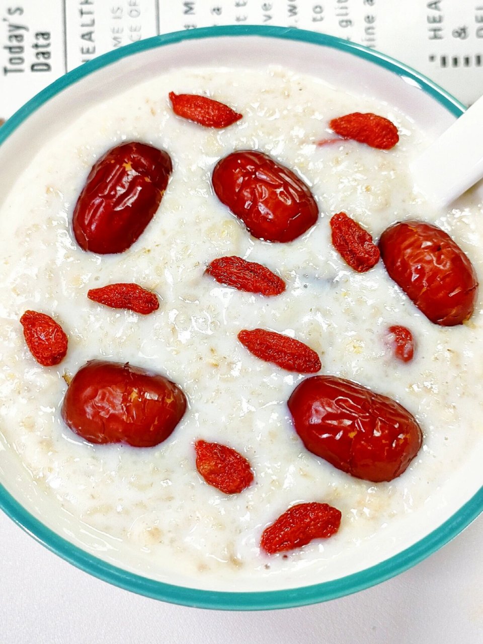 红枣牛奶燕麦粥,奶香浓郁又养颜6015 96十分钟搞定巨好吃的红枣