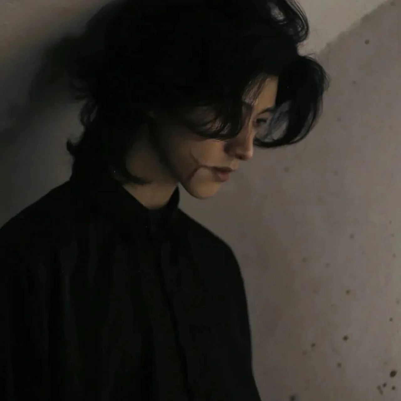 头像艺术家|复古氛围男生帅气头像分享  	 02版权归原作者所有 如有