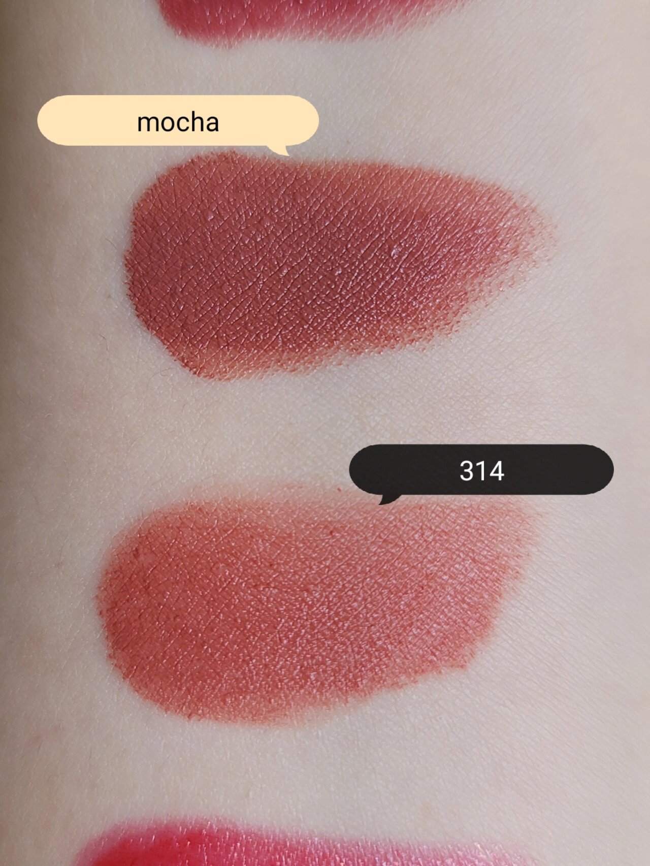 mac尤雾弹314,当时在德基专柜试遍了色,想找一支温柔偏浅粉的颜色