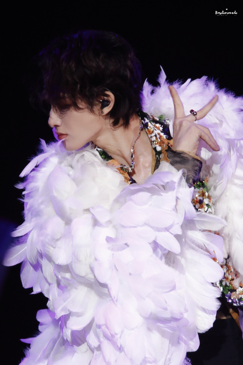 朱正廷 演唱会必出神图[作揖][作揖]