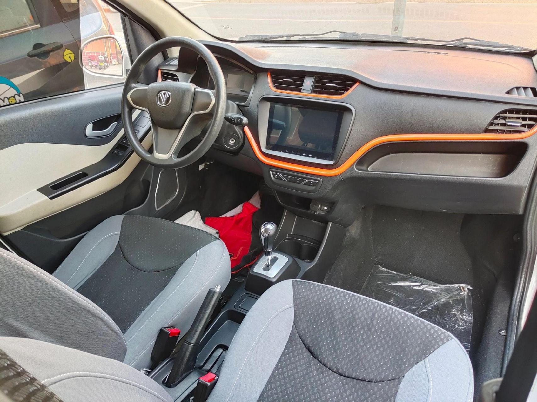 21年新款比德文v7,里外9.5成新,实表1.