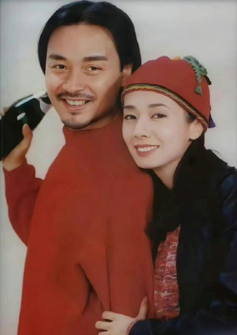 张国荣和各大女星的合照 那时候,没有美颜滤镜,主打一个自然真实,各个