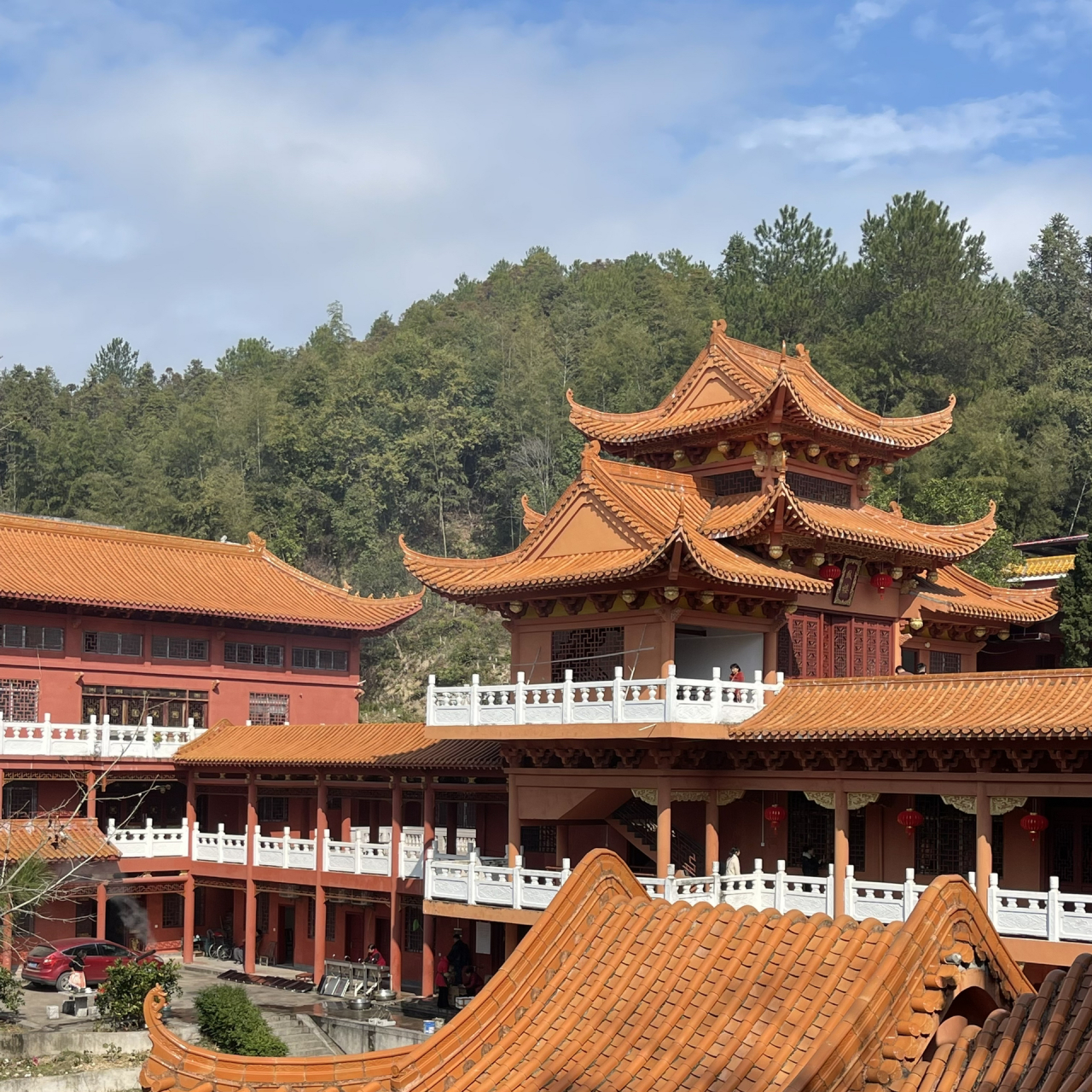 瑞金必打卡之地 瑞金必打卡之地-高山古寺 是一座历史悠久的寺庙 香火