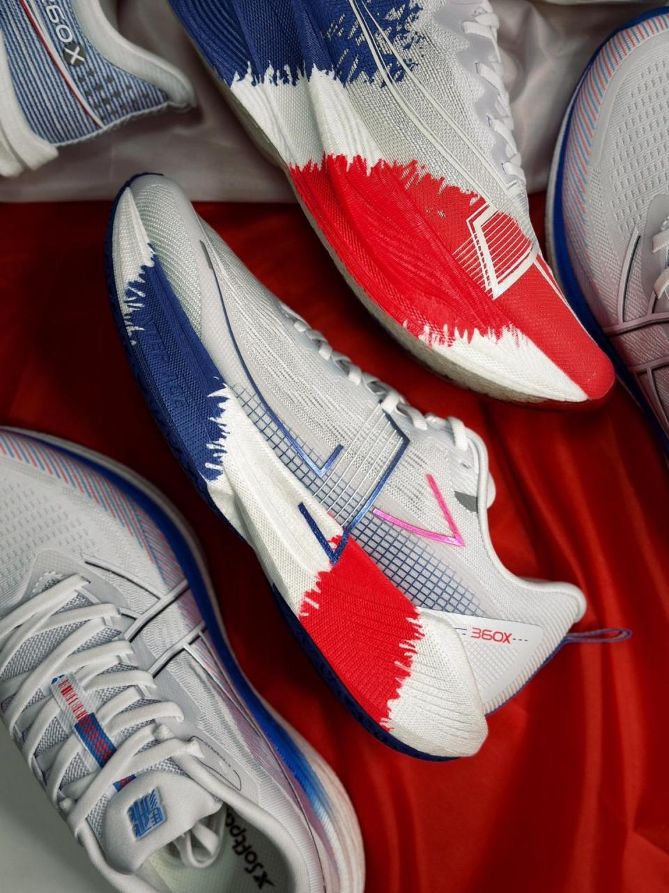 特步冠军版跑鞋家族「凯旋」配色来啦!