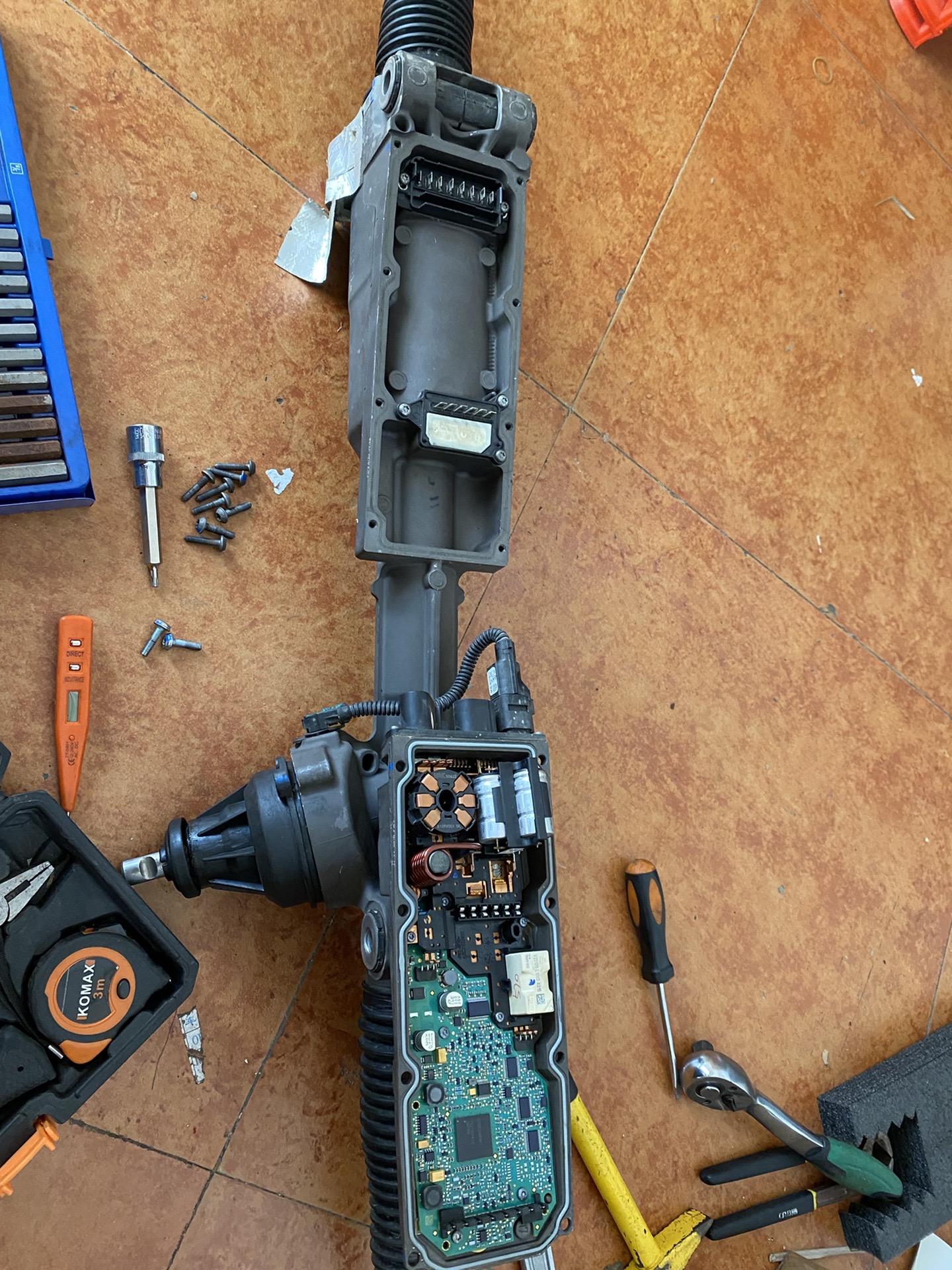 东莞寮步百业汽配城18年汽配老店,诚信经营,精准故障