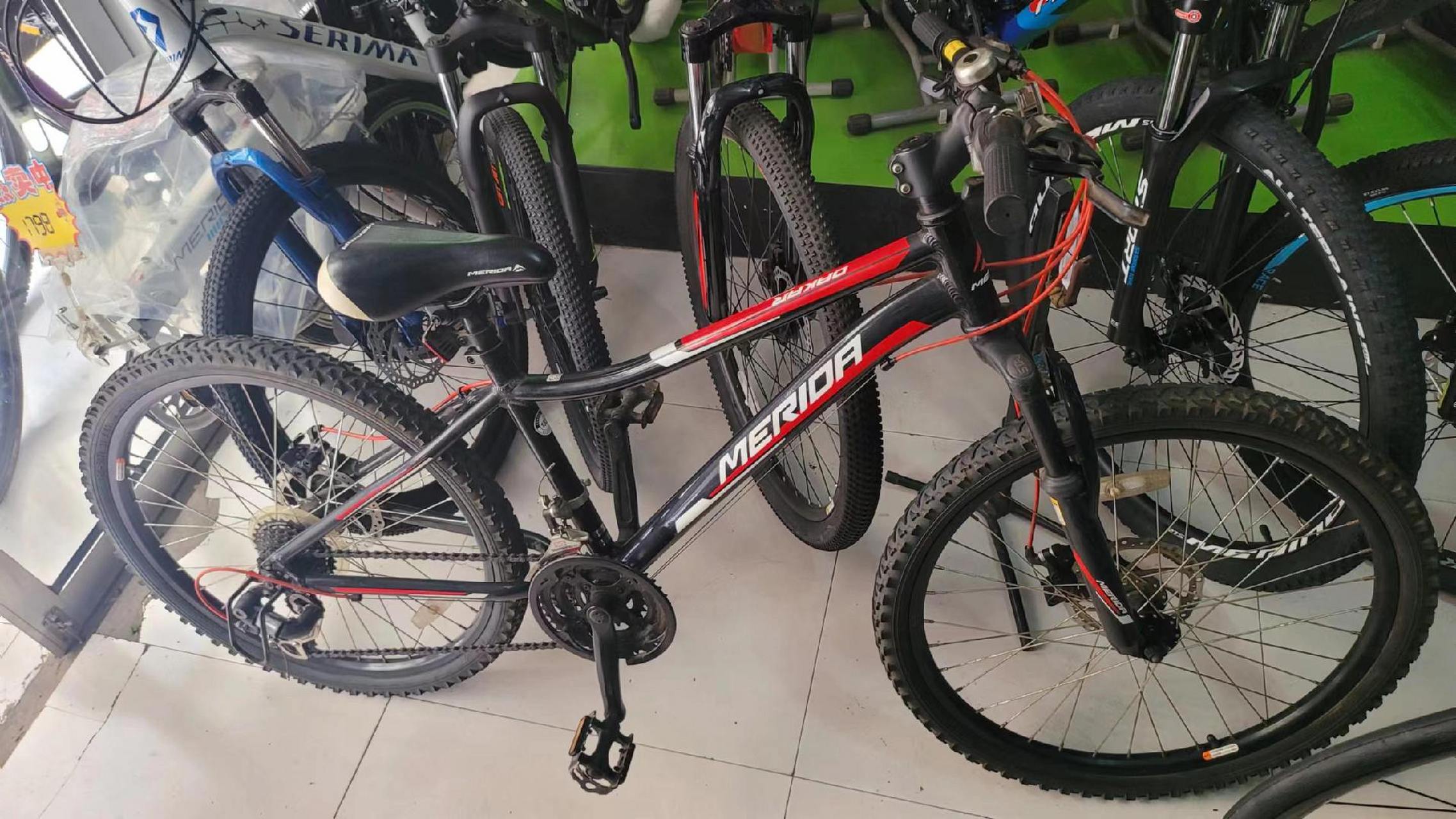 二手美利达 达卡624d 禧玛诺21速 机械碟刹 原价1398 现特价600 适合