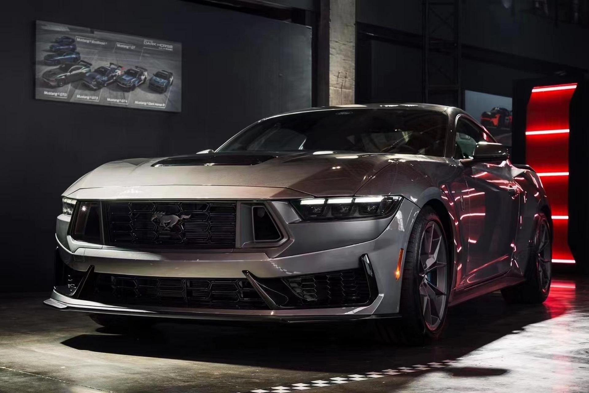 mustangdarkhorse5.0v8谢尔比gt500