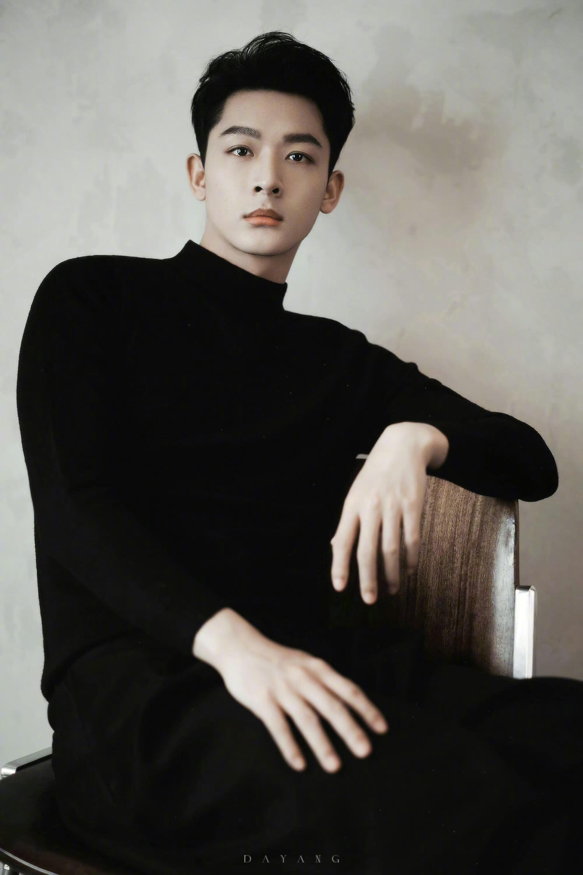 向全世界安利我家爱豆##张晚意0422生日快乐#荧幕上你为角色拼尽全力