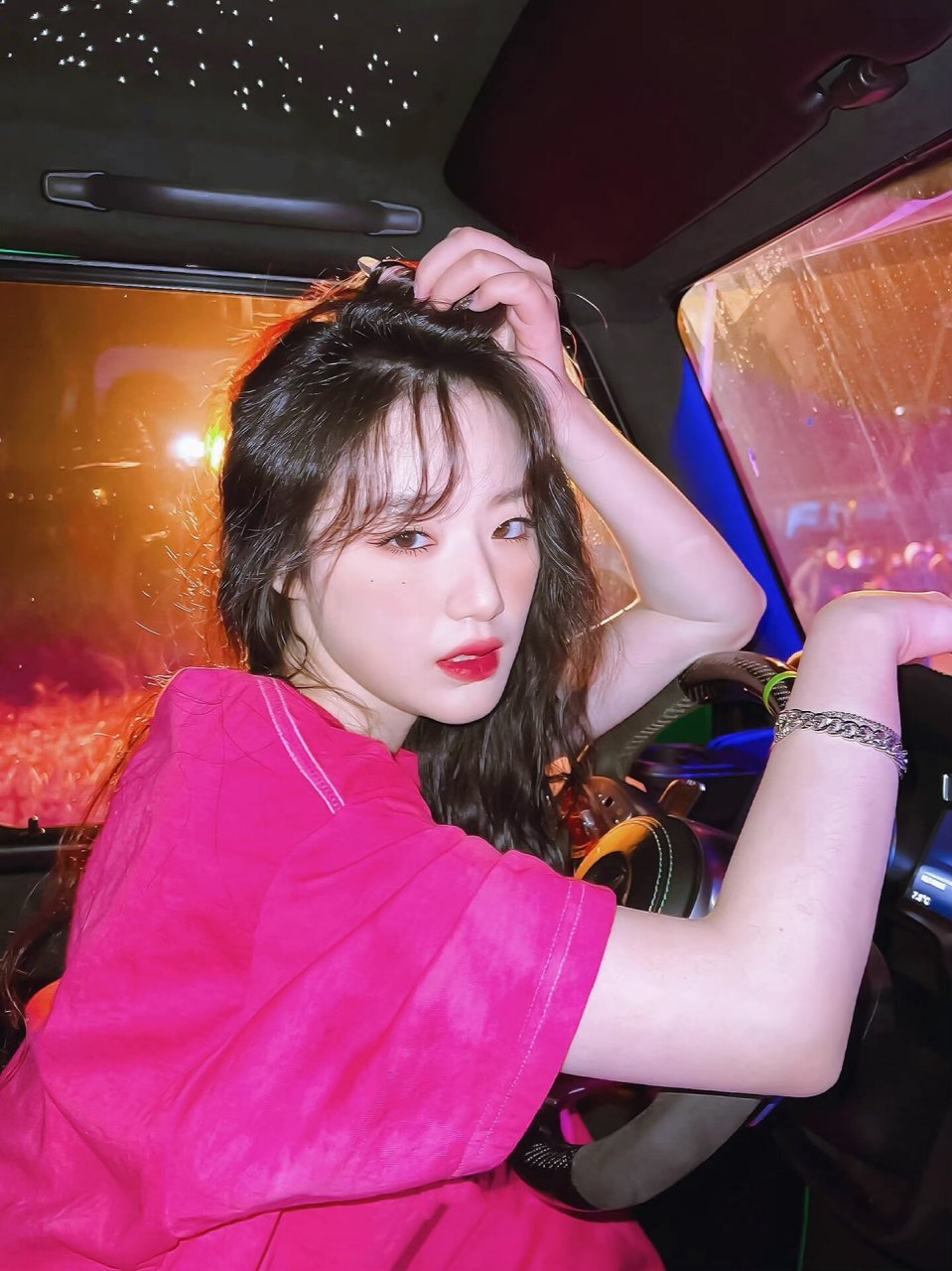 (g)i-dle|叶舒华氛围感壁纸合集0378 终于可以发18张图啦!