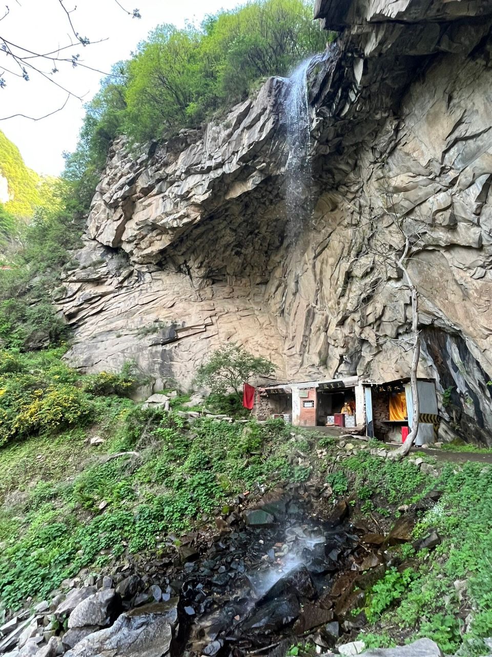 西安五一假期没人踏足的小众景点—抱龙峪 抱龙峪瀑布游玩关键166