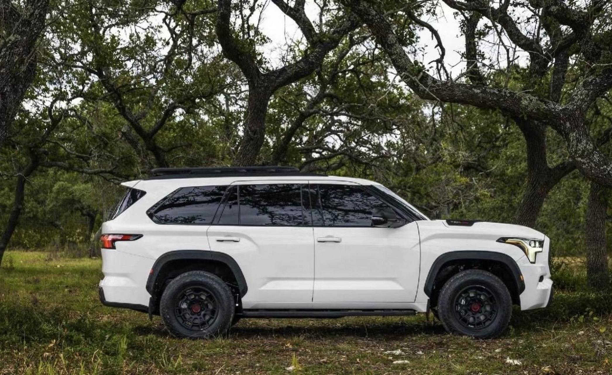 2024年的全新丰田红杉正式登陆市场,成为丰田家族中最引人瞩目的全