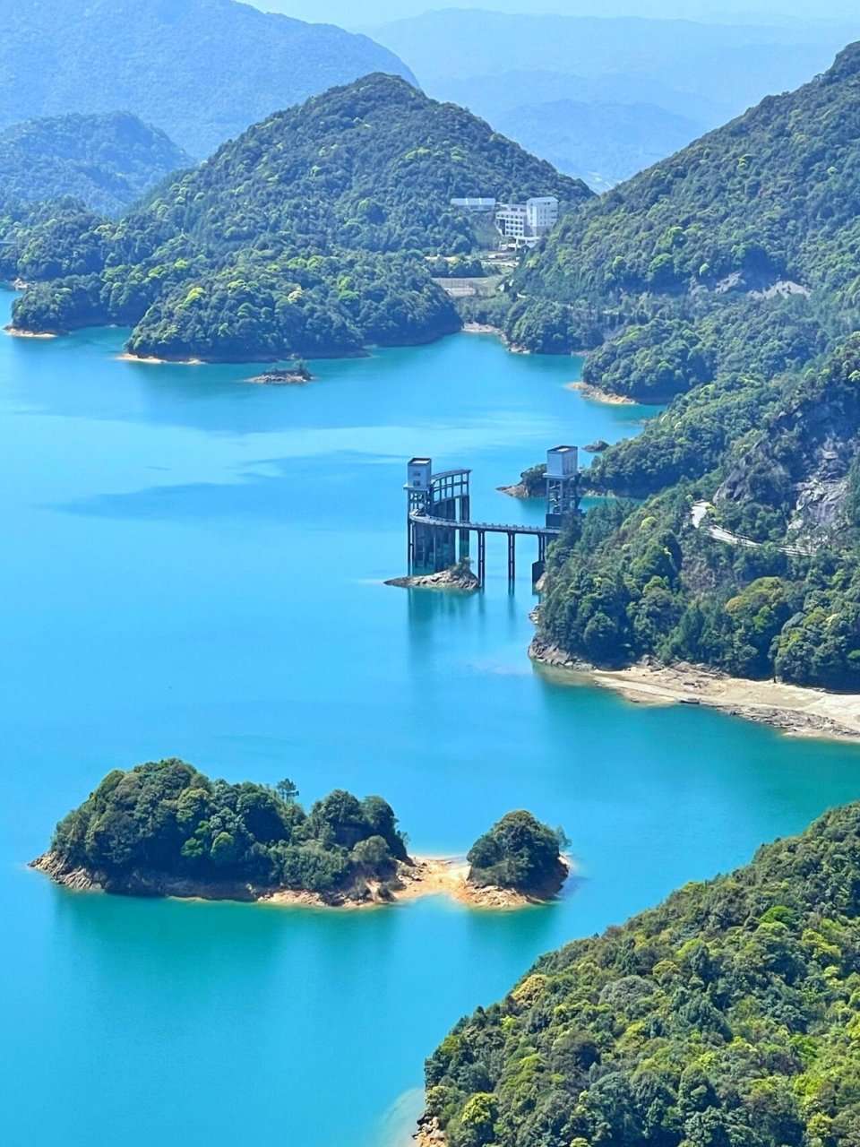 广州最美的山|从化·三角山环线|治愈蓝94   	 三角山是从化第七