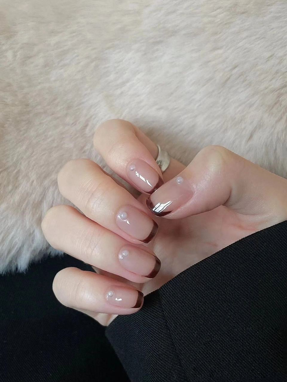 秋冬简约高级感金边美甲91 法式小金边太美了 有没有9191 想要