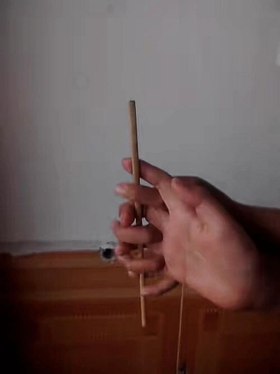 千万不要玩笔仙(上) 里面的操作细节是因为剧情需要,才写的那么清楚的