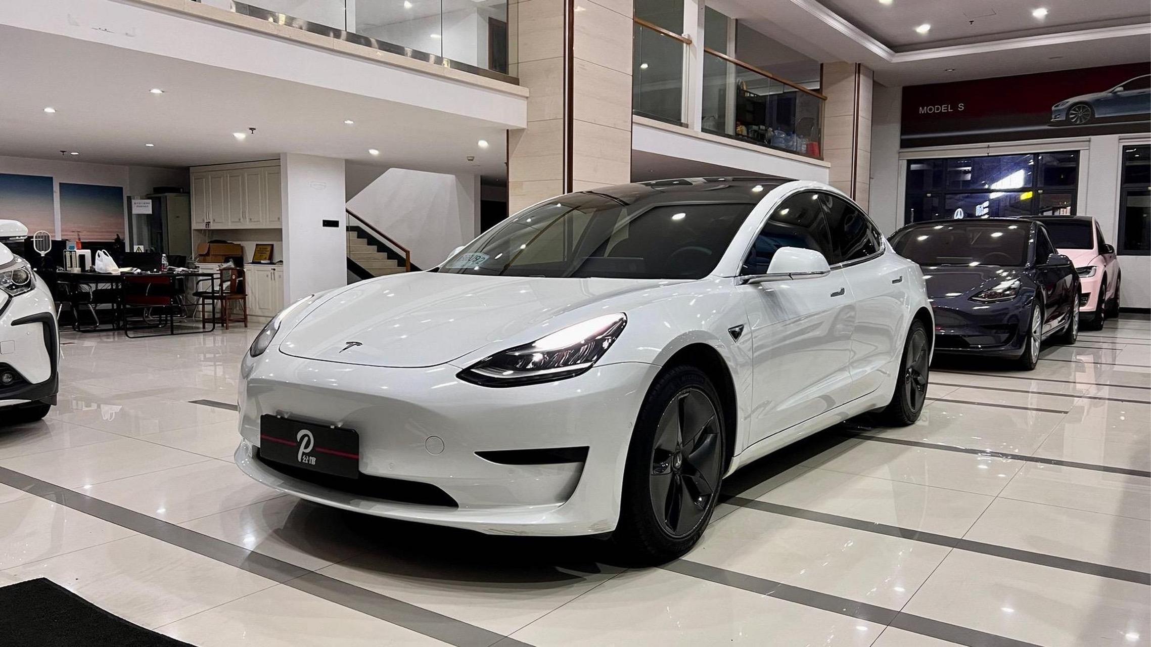 深圳出21款model3白色标续.