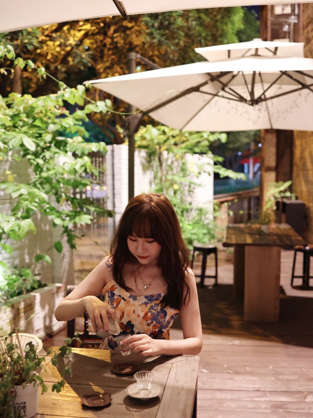 哈咯哈～ 这里又是阿星同学的探店时间呀 仲夏之夜 今天和姐妹相约不