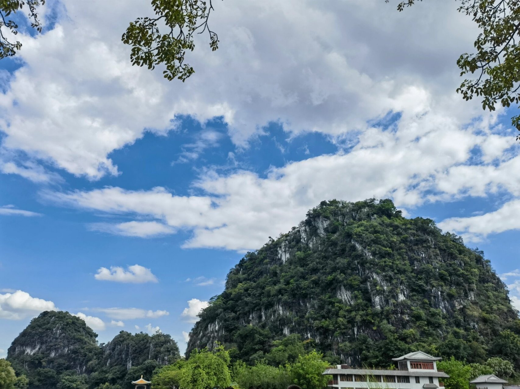 肇庆游|鼎湖山&七星岩 地址:广东省肇庆市 景点1:鼎湖山(广东省肇庆市