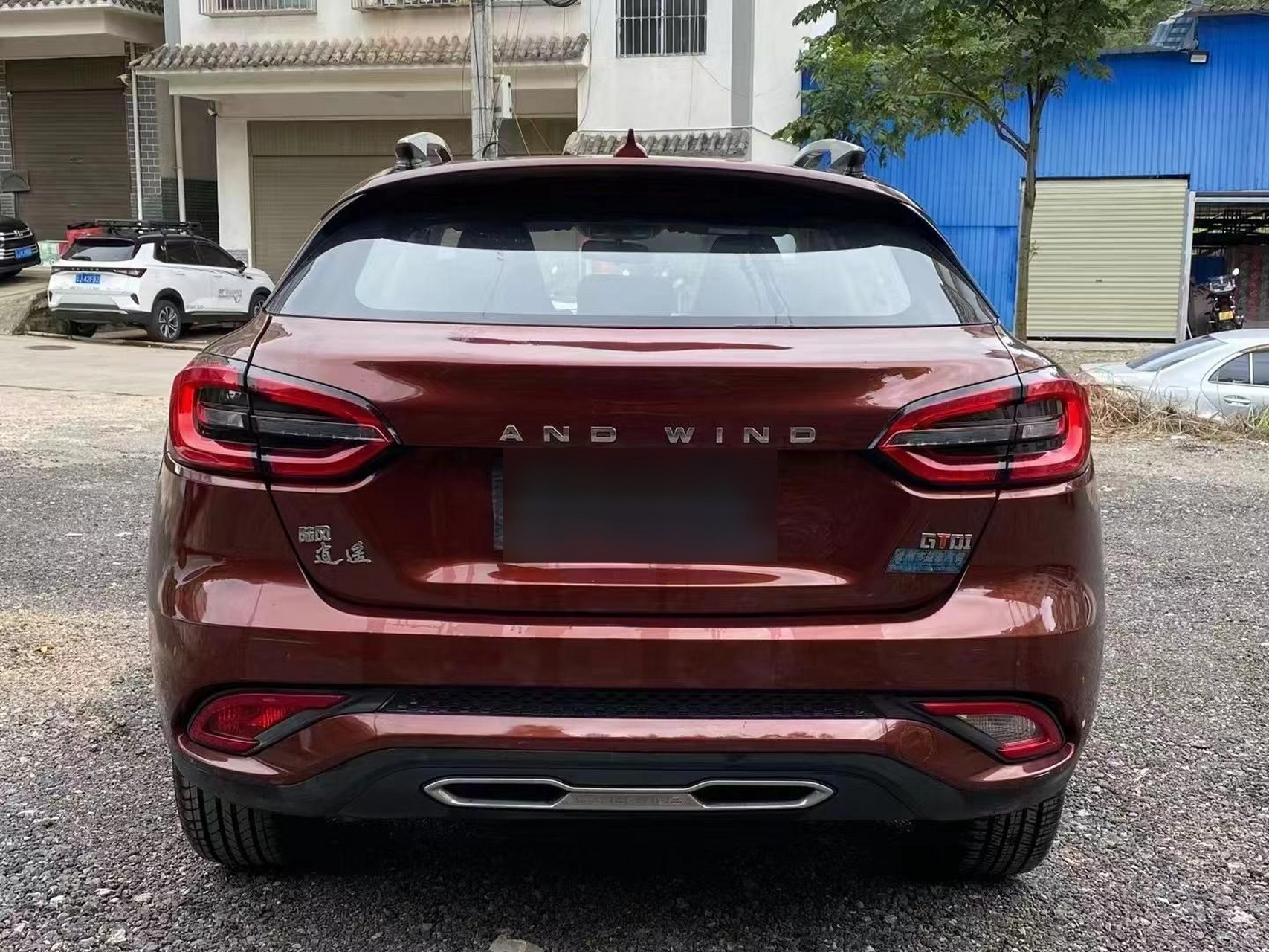 2020年上牌 陆风逍遥 才跑了4万公里   手动1.5 黄金排量!