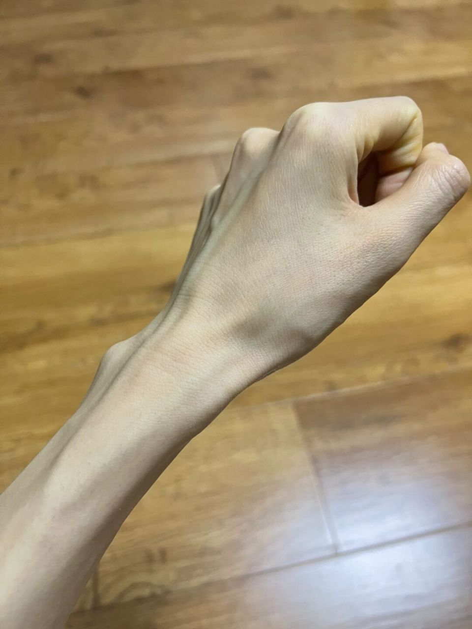 补发 左手青筋图96 #青筋# #手青筋# #青筋控# #青筋手控