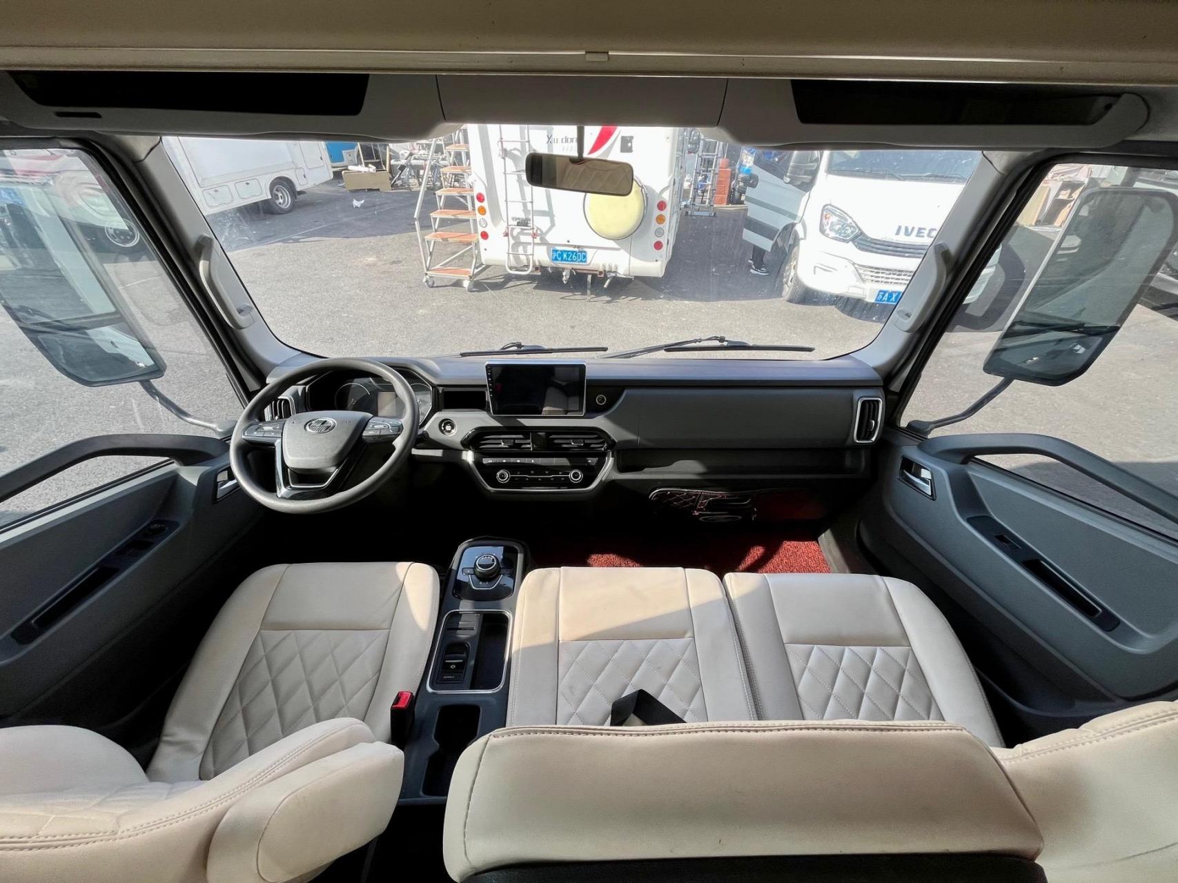 【车辆名称】:上汽跃进h500轻卡 【上牌时间】:2022年3月 【公里数】