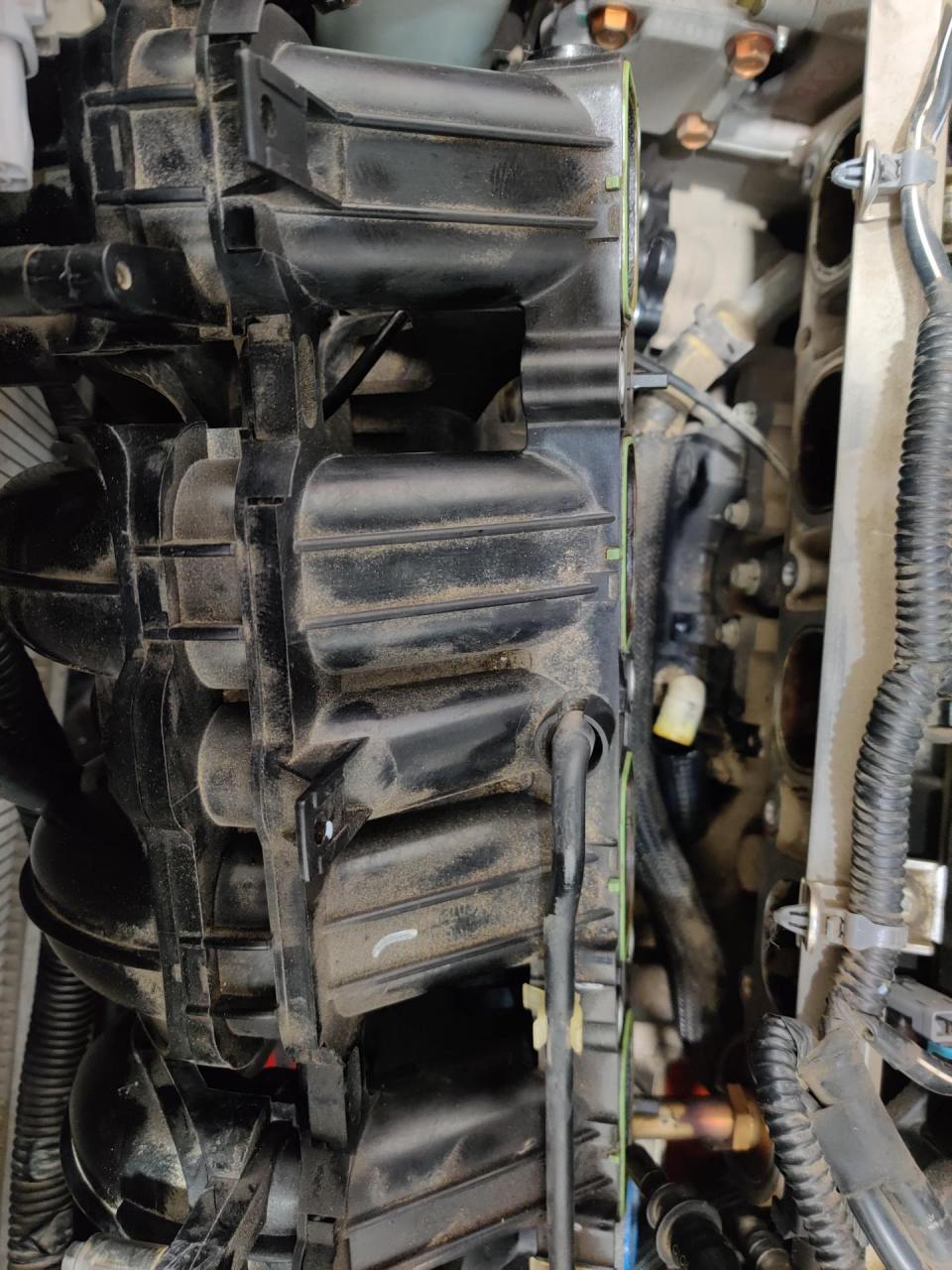 奔腾x80换个节温器和四通,拆了半个发动机这设计也没谁了