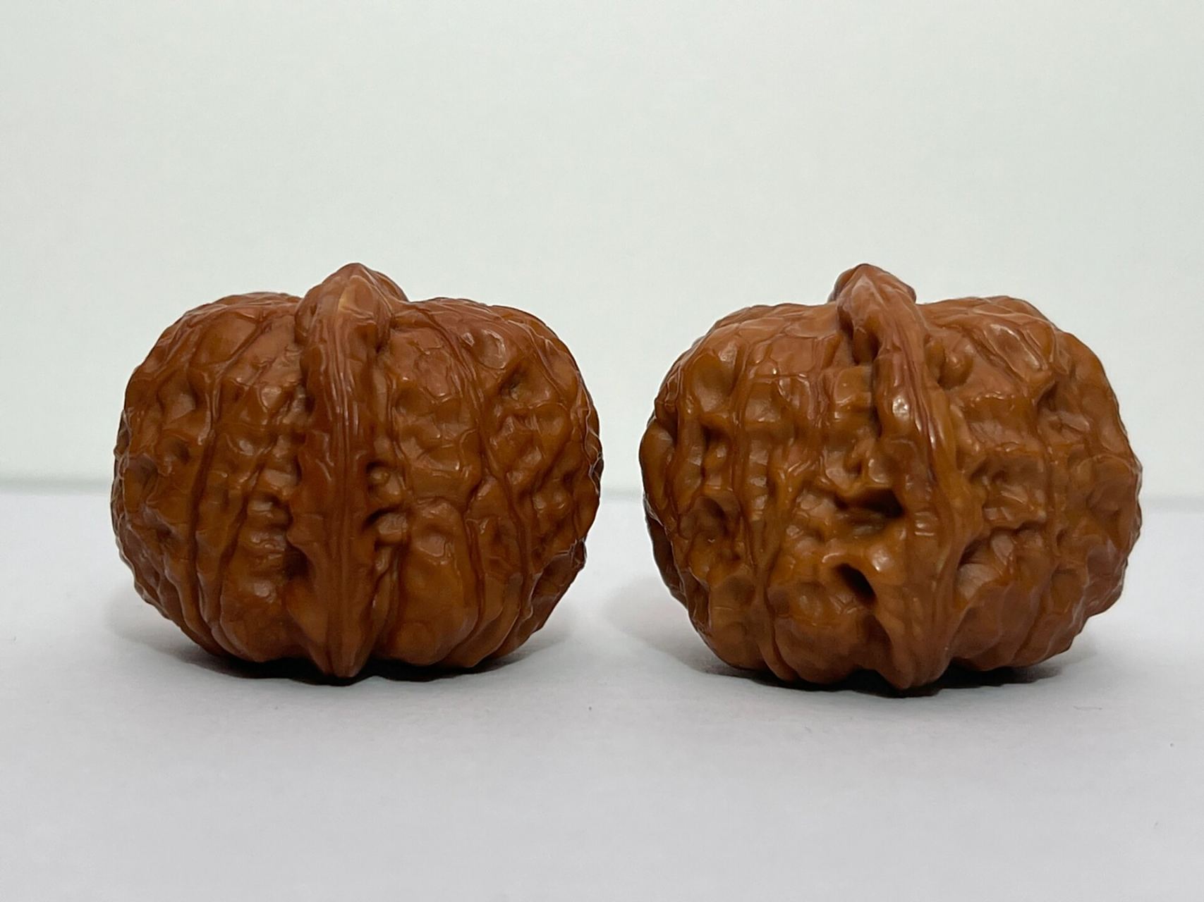 文玩核桃~南瓜墩 可可爱爱的99南瓜墩儿来啦…… 宽:35mm77,肚