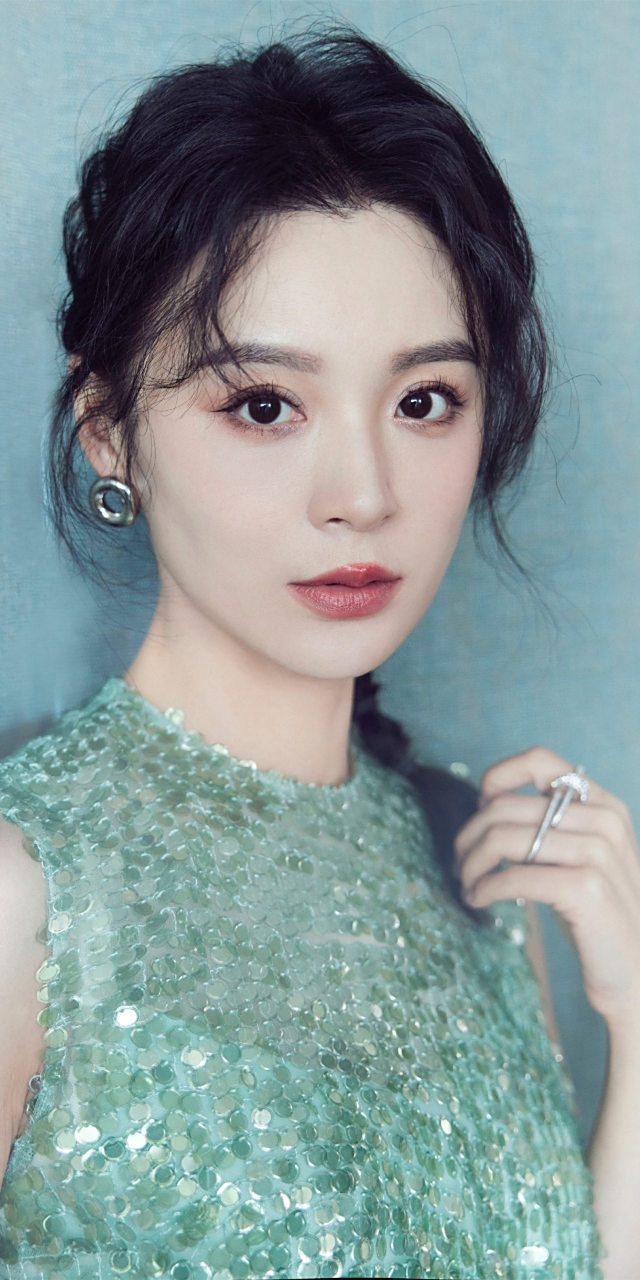 毛林林绿意盈盈唯美写真壁纸组图