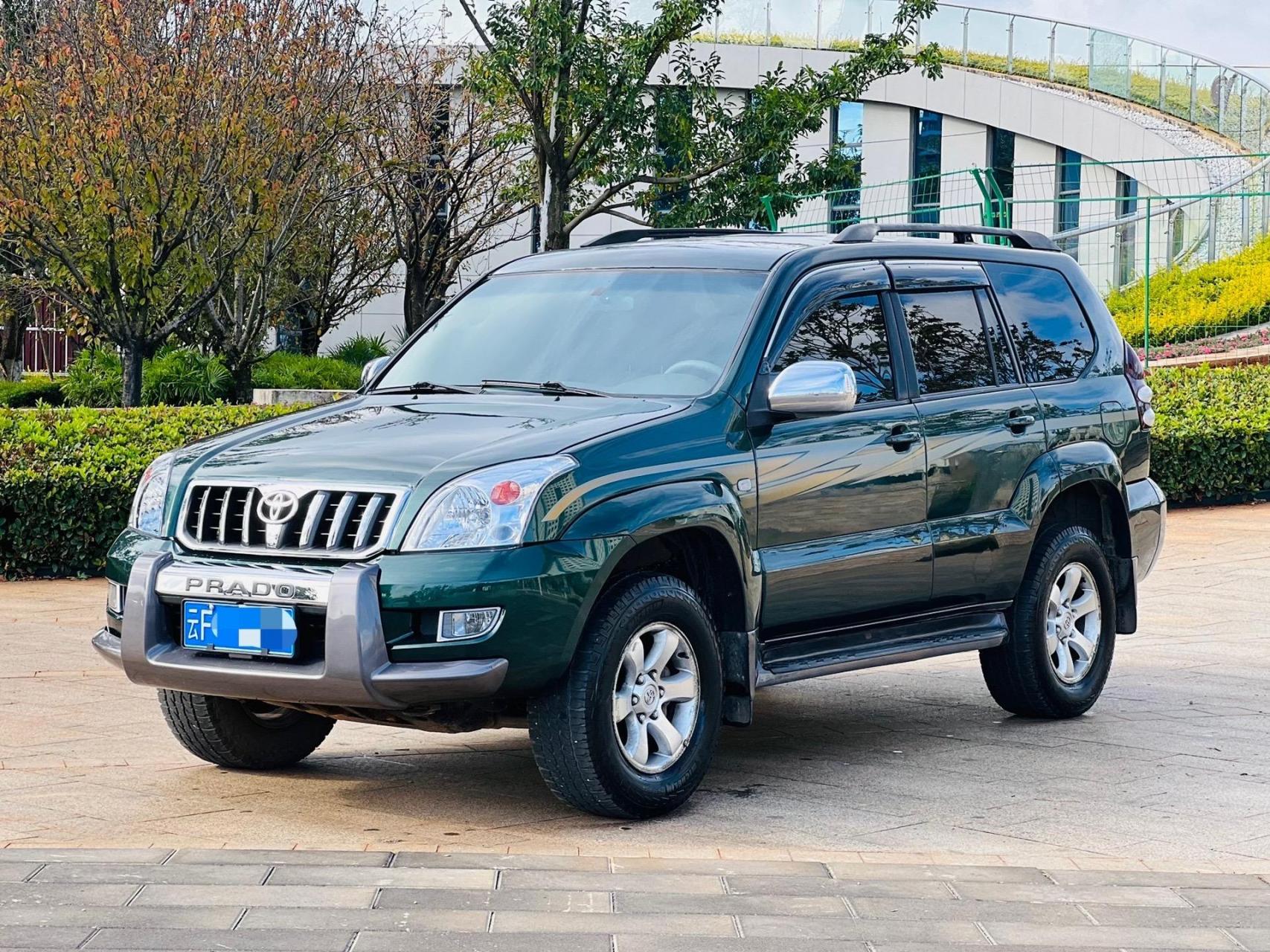 丰田普拉多lc120.