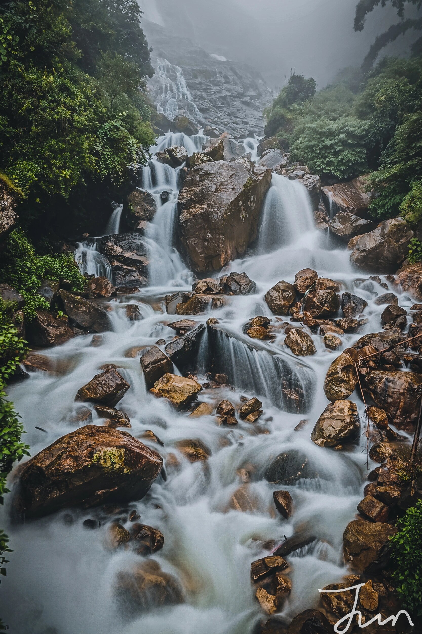 昆明周边 嘎洒南恩瀑布看云海 国庆昆明周边唯一人少一点的路线  凌晨