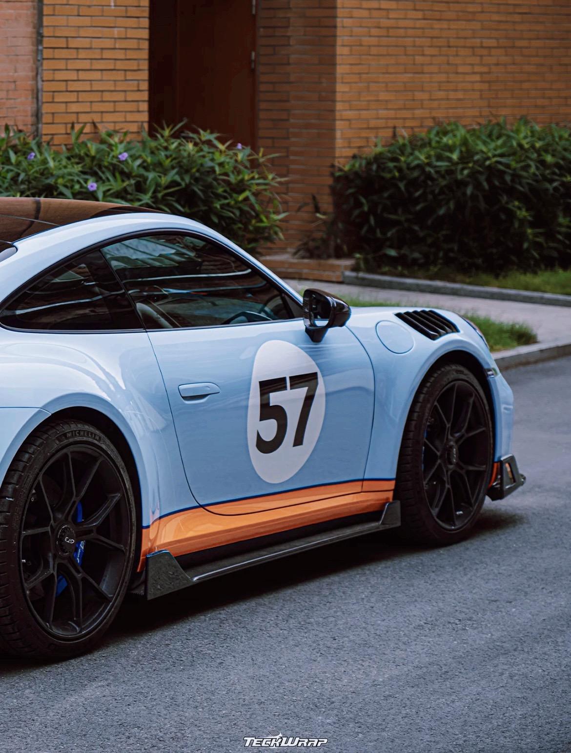 海湾石油porsche911·经典蓝橙配