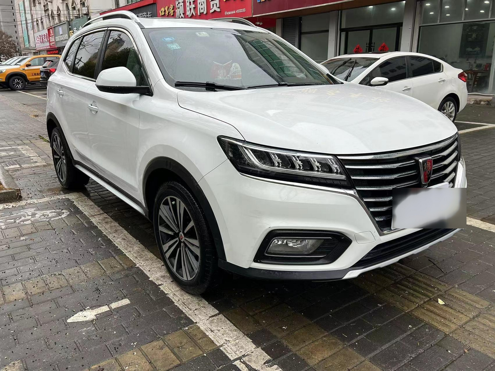 二手荣威车多少钱一辆新车(荣威 二手)