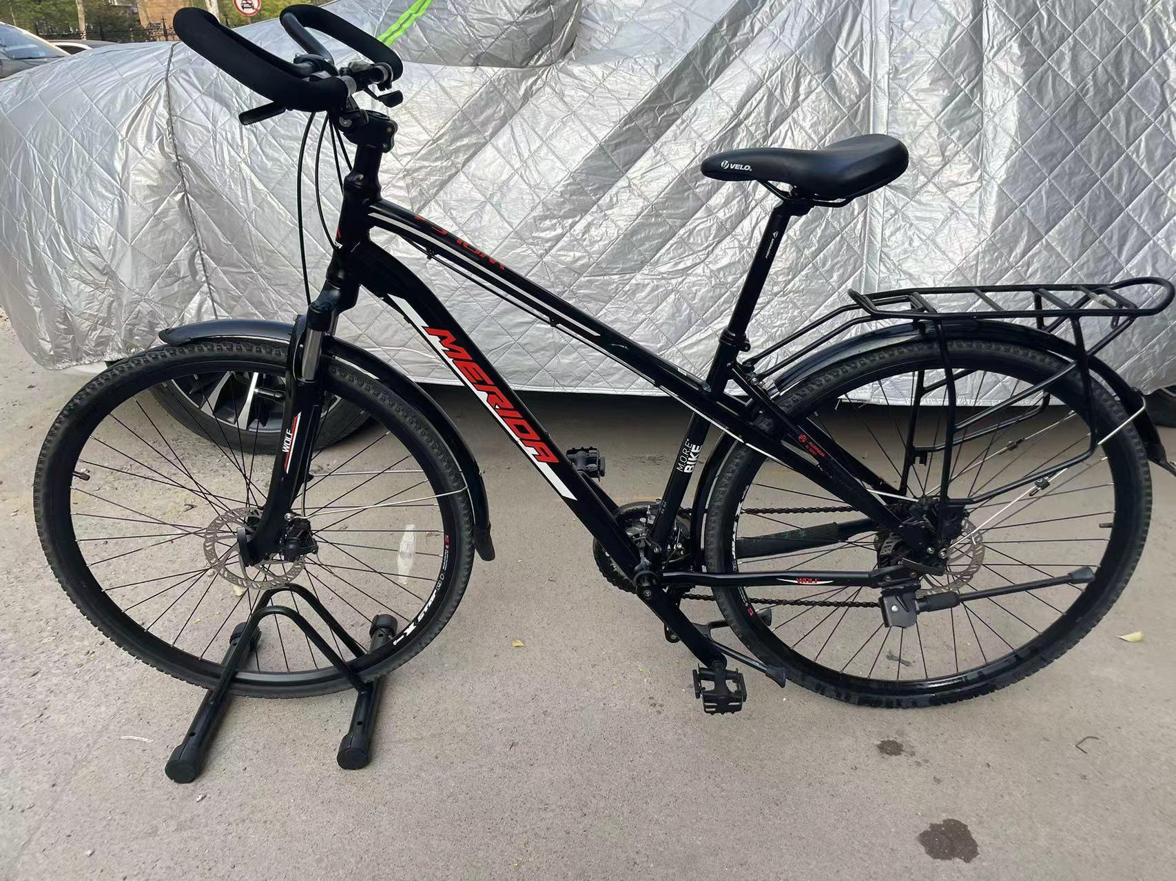 美利达野狼1旅行车,24速禧玛诺变速,线拉碟刹,铝合金车架,700c轮组