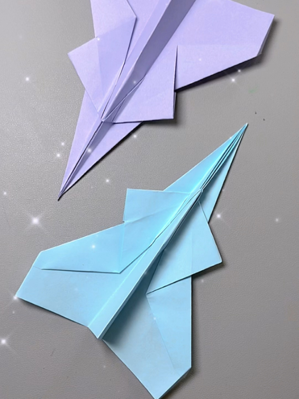 能飞超远的纸飞机 小孩都很喜欢,折法简单,赶紧收藏起来吧