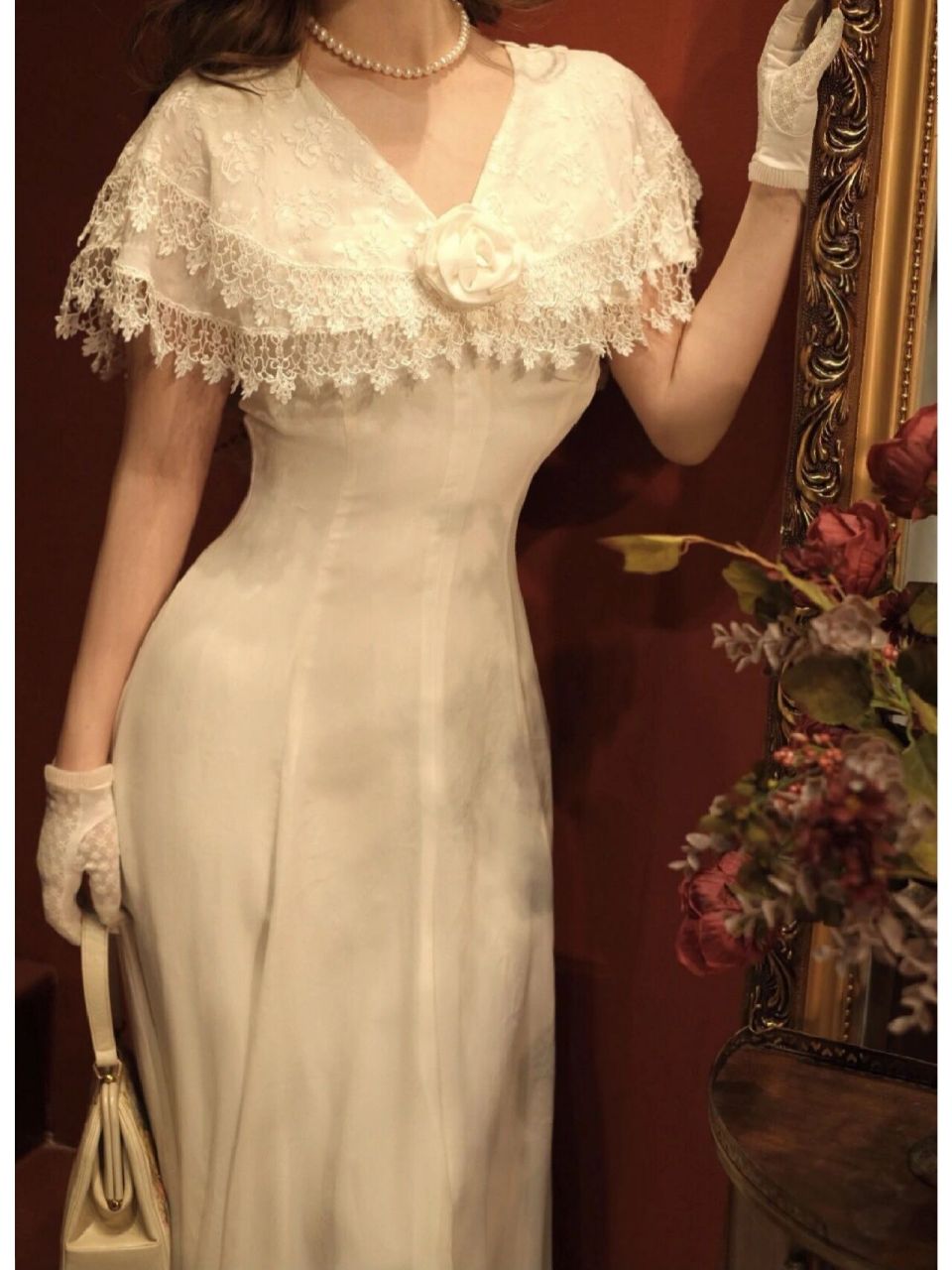 民国月光白秀珠/蕾丝艺术vintage古董裙 这是最近在蜿蜒vintage抢到的