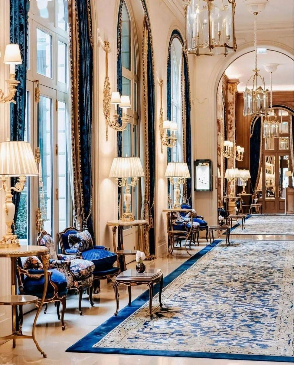 时尚大片频出,丽兹-巴黎美成景点的酒店 可可·香奈尔曾在酒店内居住