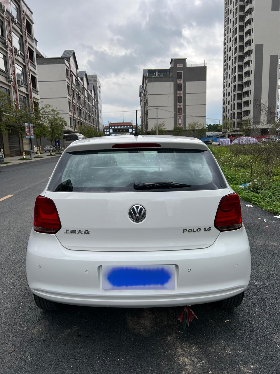 2013年大众polo1.6自动档