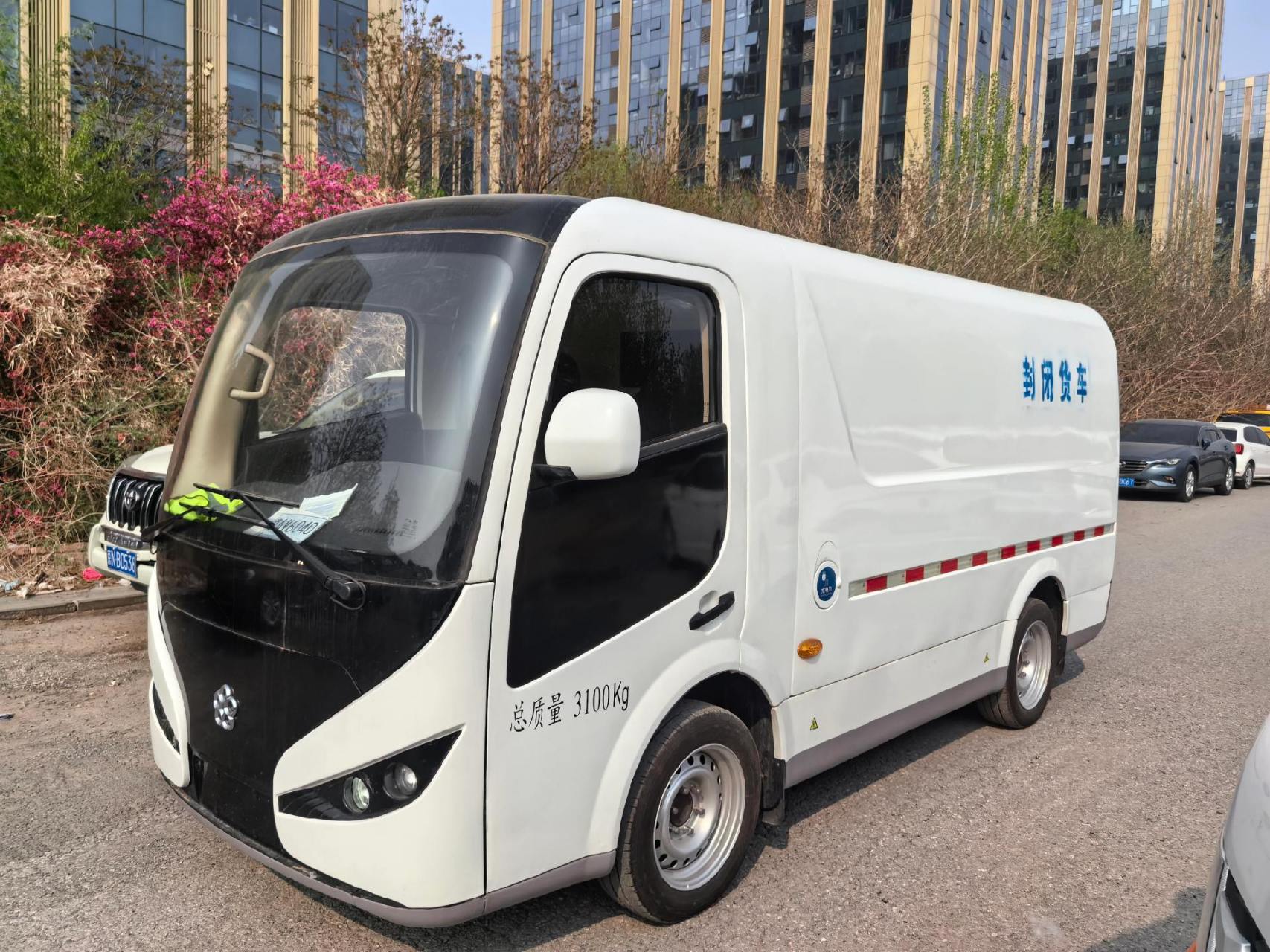 2024年4月格力电车,单位一手车,纯电动,续航400!300公里原车漆!