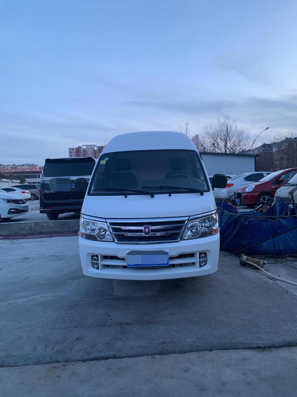 新到2020年金杯海狮封闭式面包车,2.