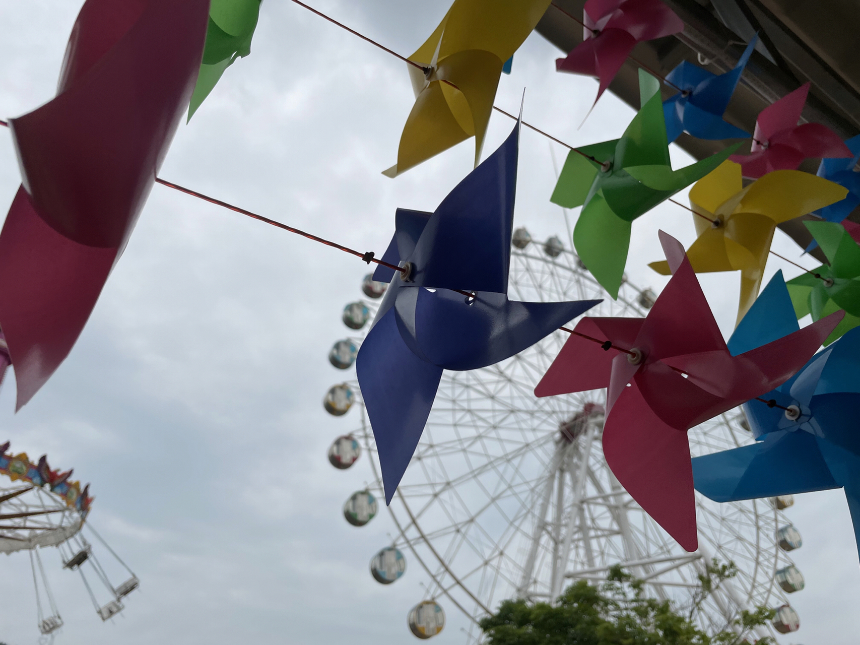 韶关黄岗山游乐园98带娃好去处 位于韶关市区五里亭碧桂园凤凰城