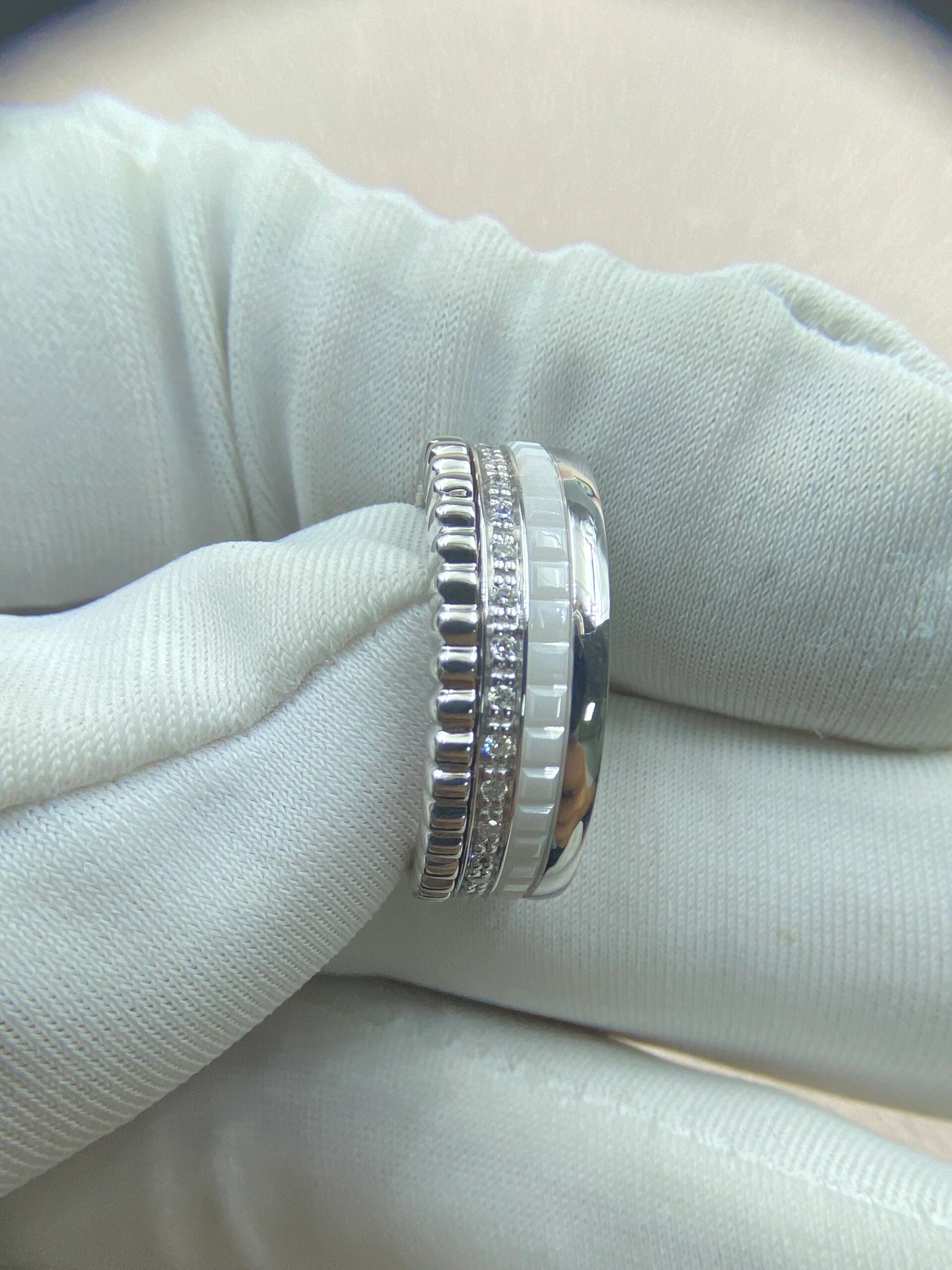 宝诗龙白陶瓷戒指 7.51克