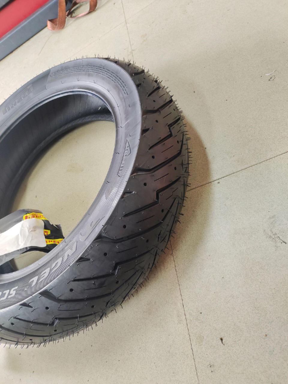 倍耐力天使轮胎!全新拆封了的,型号买错了 特价处理500