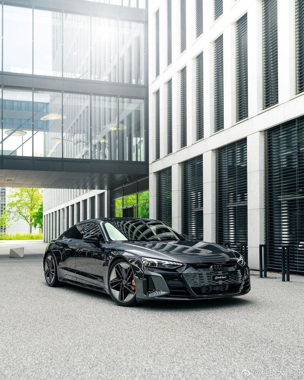 2021 奥迪rs e-tron gt edition one(首发特别版),如果10分满分,这