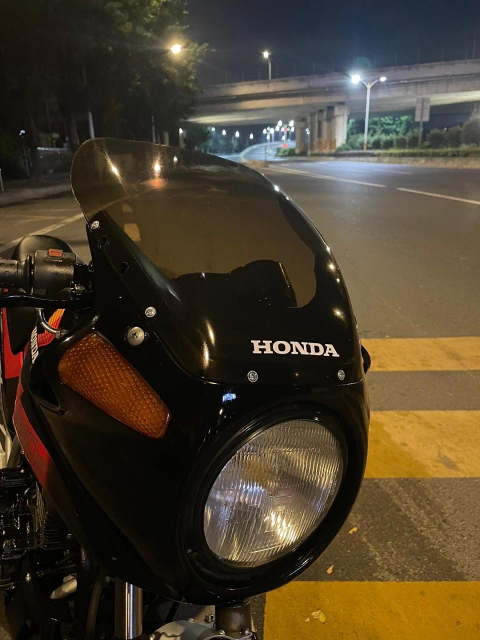 本田cbx250参数图片